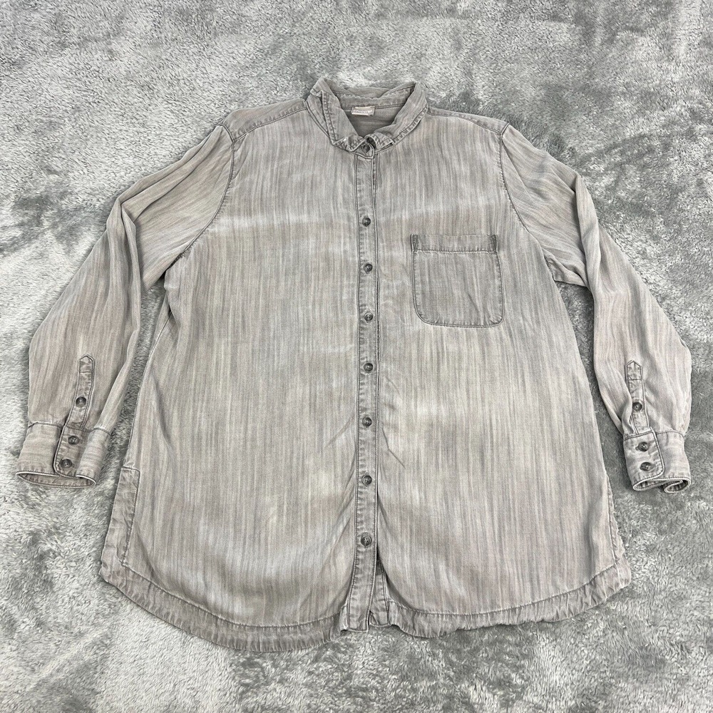 Chico's Gray Button-Down Shirt